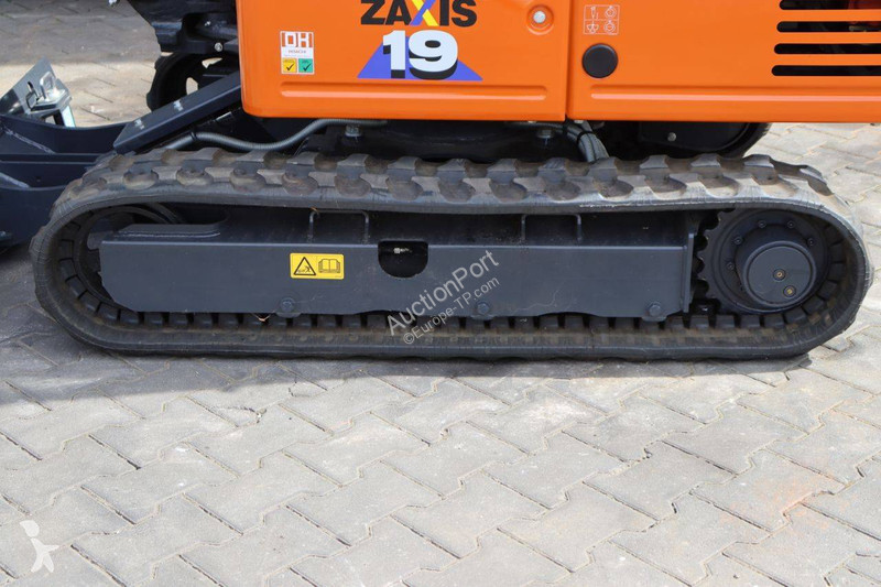 Excavator Hitachi ZX19-6 CR