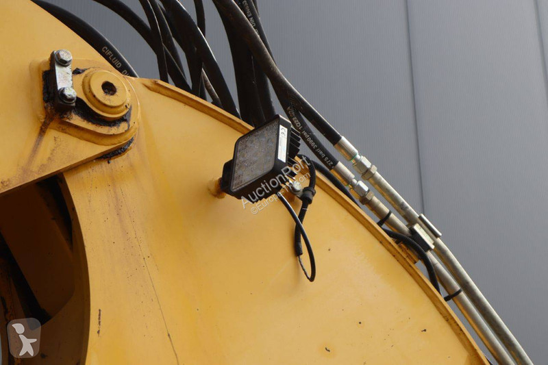 Escavatore Komatsu MR-8