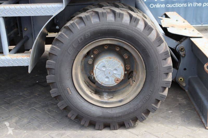 جرافة Takeuchi