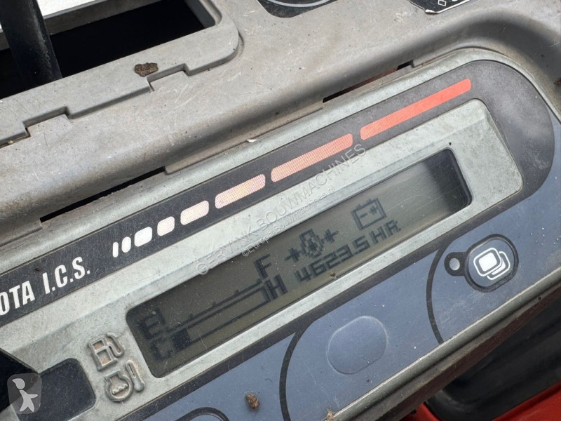 Escavatore Kubota 71-3