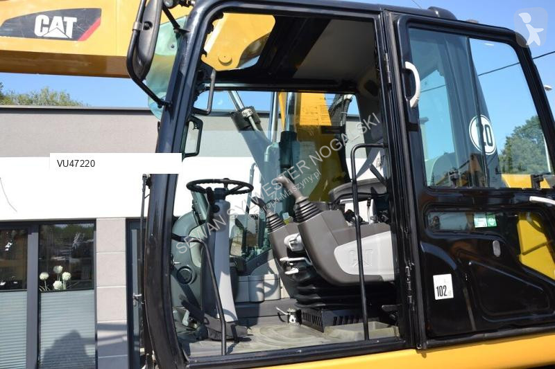Excavator Caterpillar D ROTOTILT