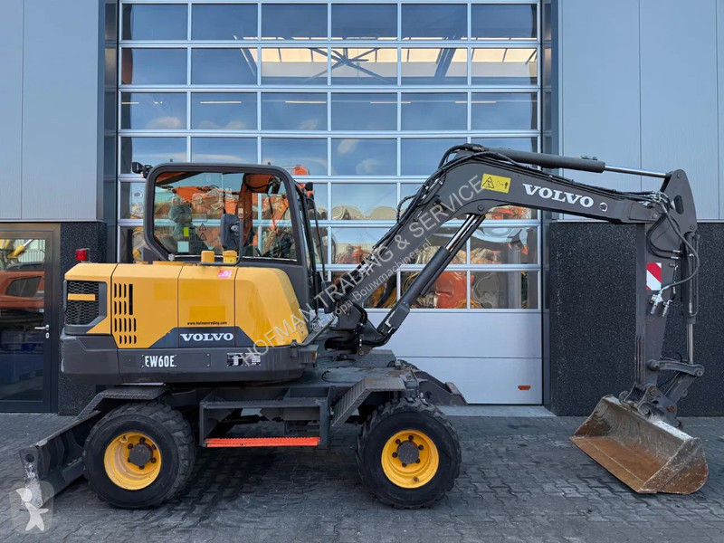 Escavadora Volvo EW60E