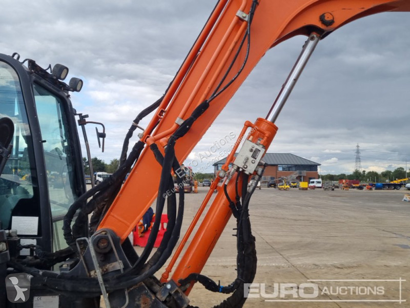 Lopatový nakládač Hitachi B-5A