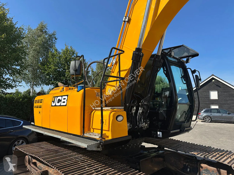 Graafmachine JCB plus