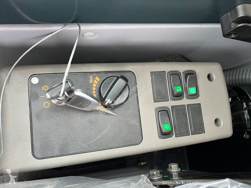 Rýpadlo Hyundai R140L - New / Unused