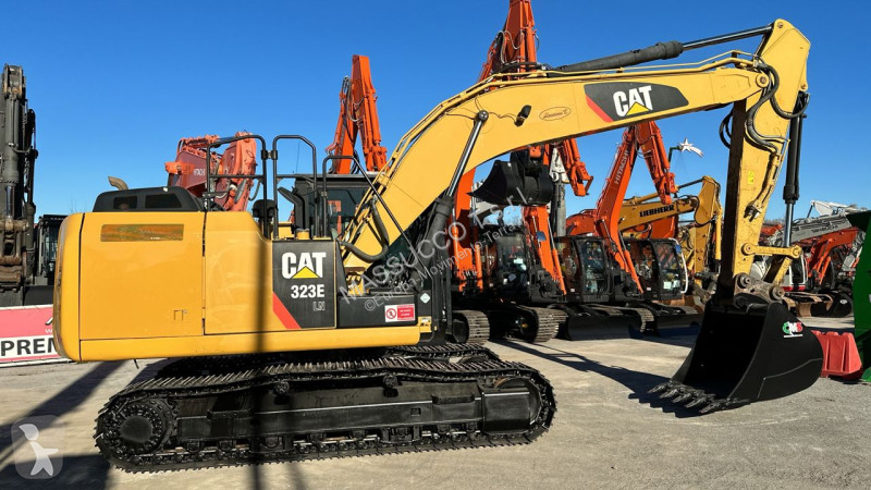Rýpadlo Caterpillar 323E