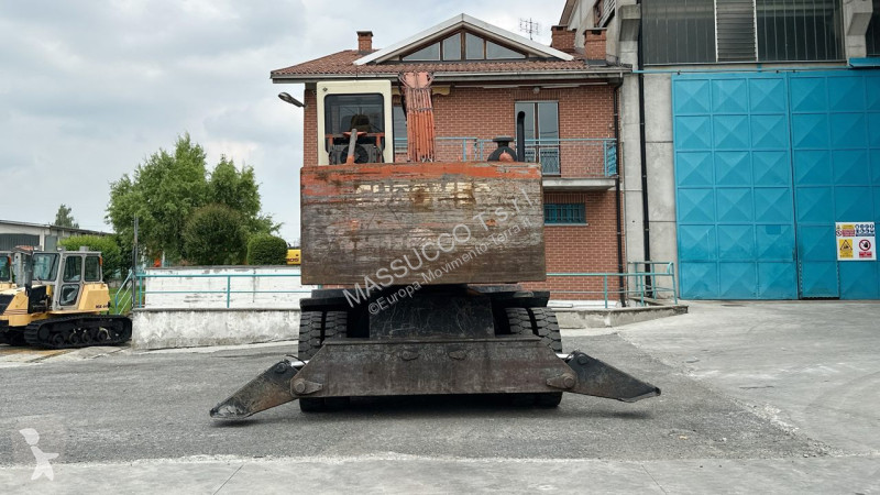 Rýpadlo  EH300/3
