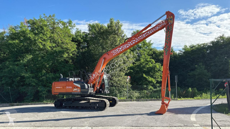 Экскаватор Hitachi 7