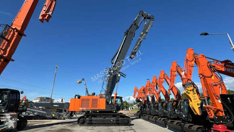 Rýpadlo Hitachi KMC750S-7