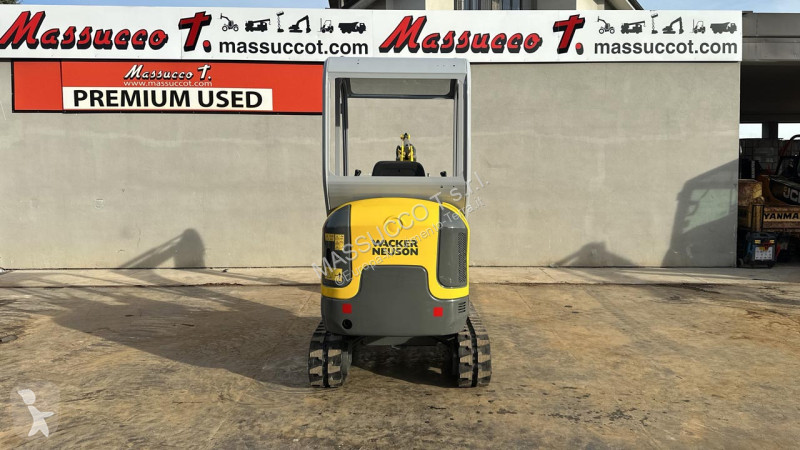 جرافة Wacker Neuson