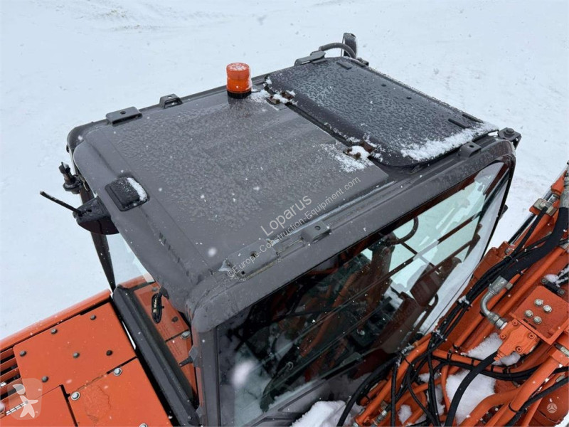 Экскаватор Hitachi 140 W