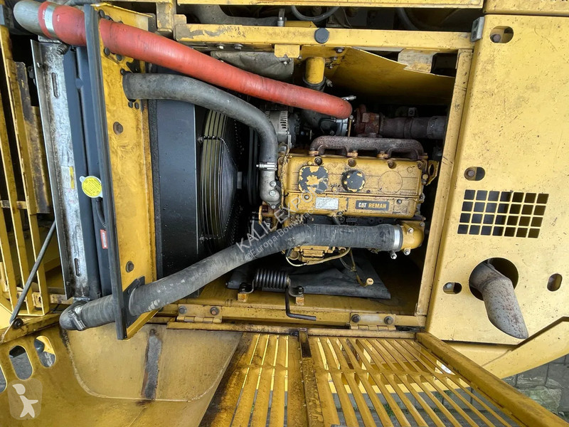 جرافة Caterpillar Track Ecxavator...