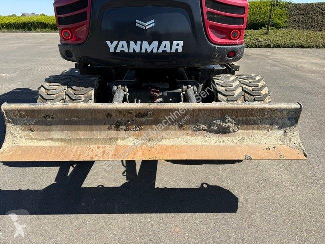 جرافة Yanmar B 95 W