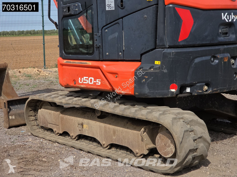 جرافة Kubota U50-5