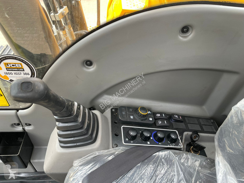 Rýpadlo JCB 245 HD LR