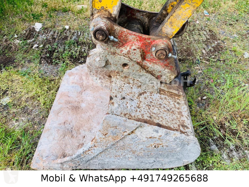 جرافة Komatsu PC 138US-8...