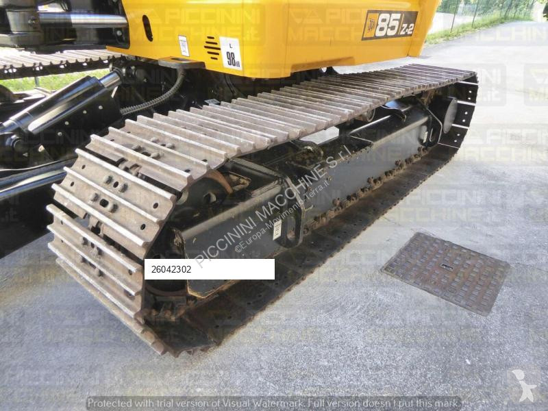 Lopatový nakládač JCB