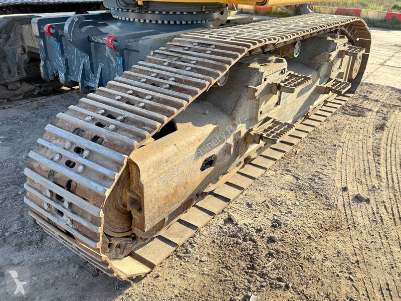 جرافة Liebherr UHD - 23 Meter Demolition Hydr...
