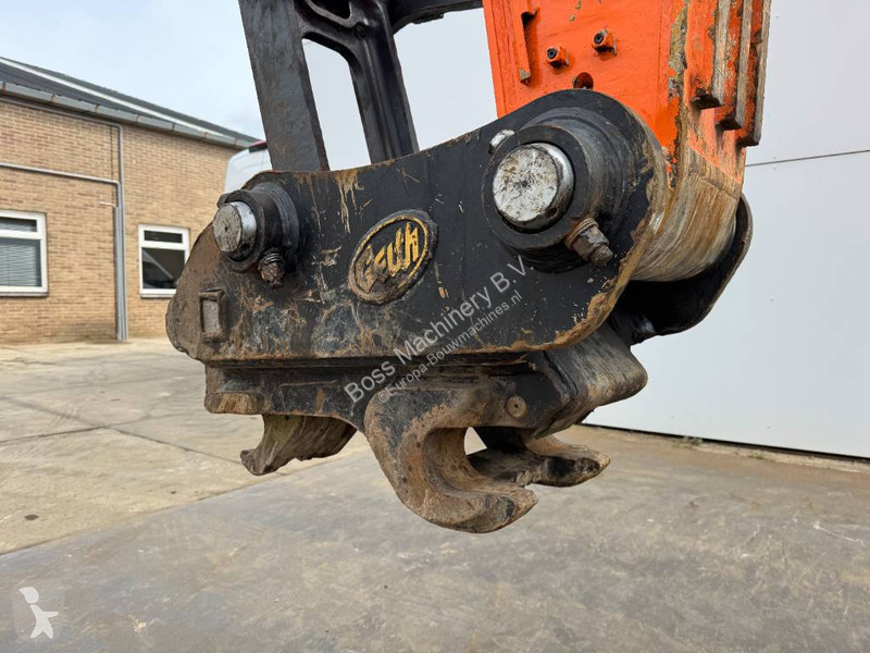 Skovl Doosan 5 - Hammer Lines / Rear + Side Camera