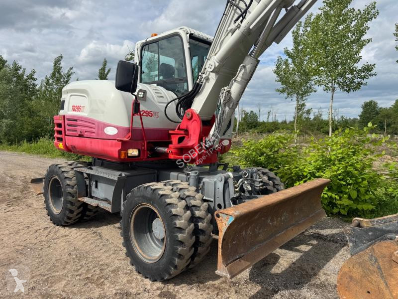 Rýpadlo Takeuchi  TB295W