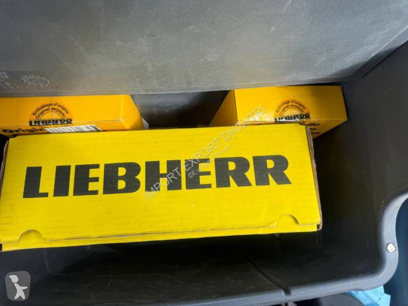 جرافة Liebherr
