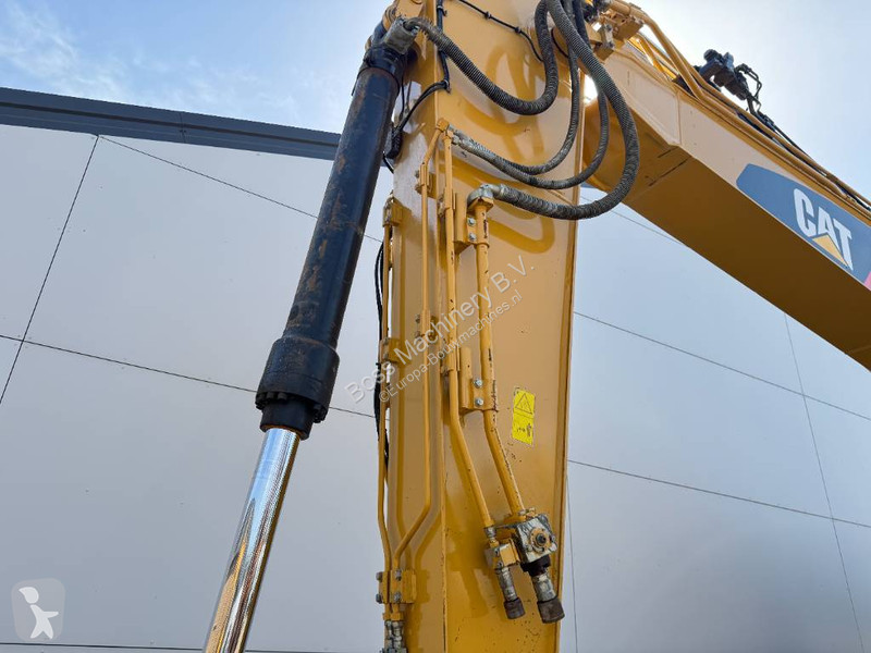 Rýpadlo Caterpillar FL - New Bucket / Hammer...