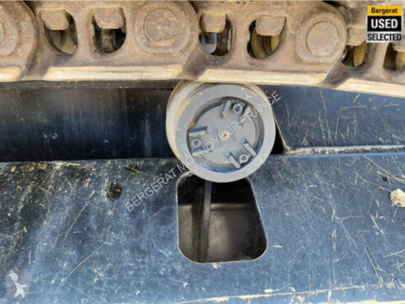 Багер Caterpillar