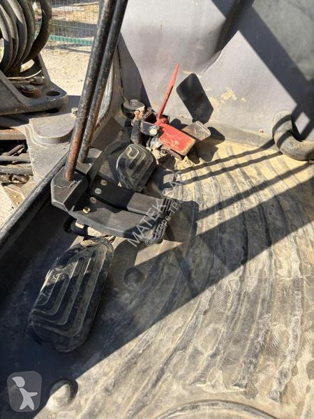 جرافة Volvo EC55