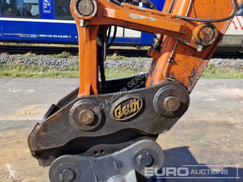 Excavadora Hitachi