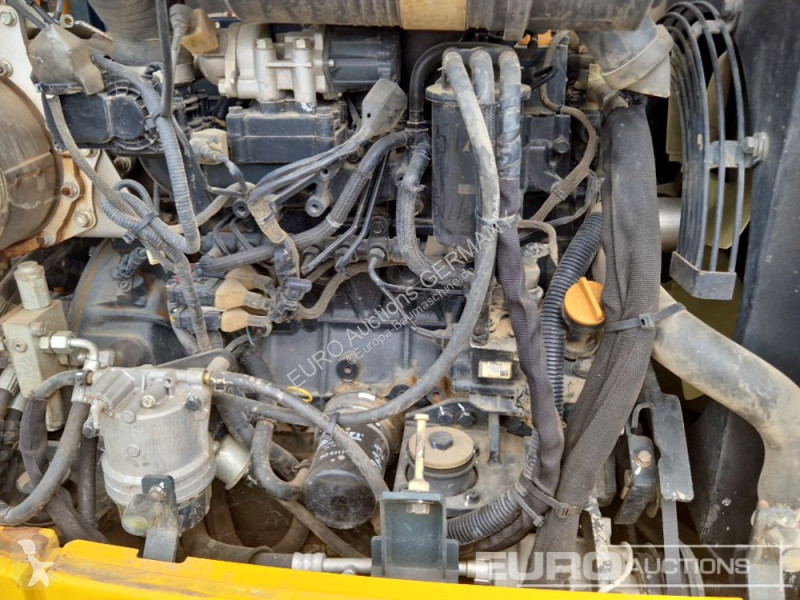 جرافة Hyundai ROBEX 60CR-9A