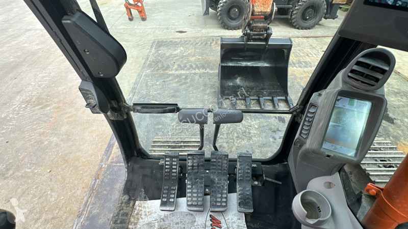 Skovl Hitachi 6
