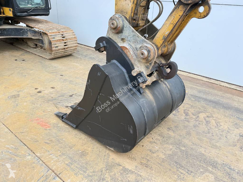Rýpadlo Caterpillar FL - New Bucket / Hammer...