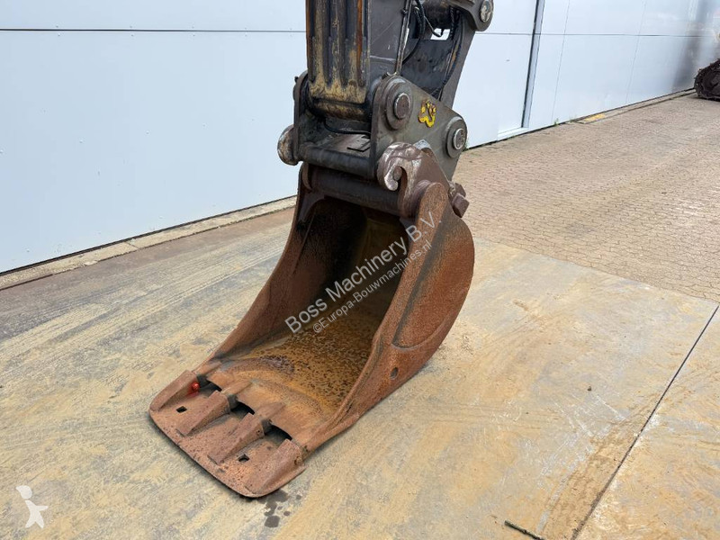 Skovl Volvo L - Hammer Lines / Automatic Greasing