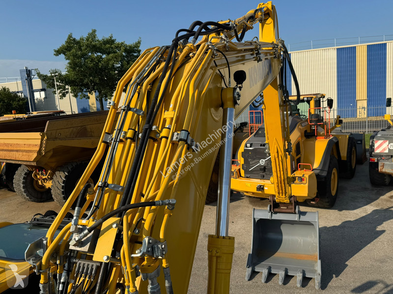 جرافة Komatsu NLC11