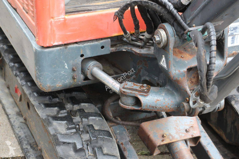 Rýpadlo Volvo EC15B