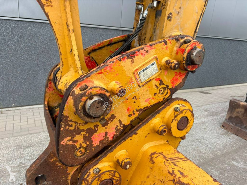 جرافة Caterpillar D (3 Buckets)