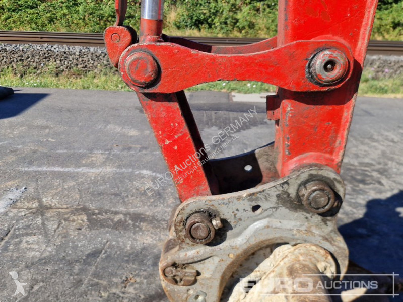 جرافة Yanmar ViO33-U