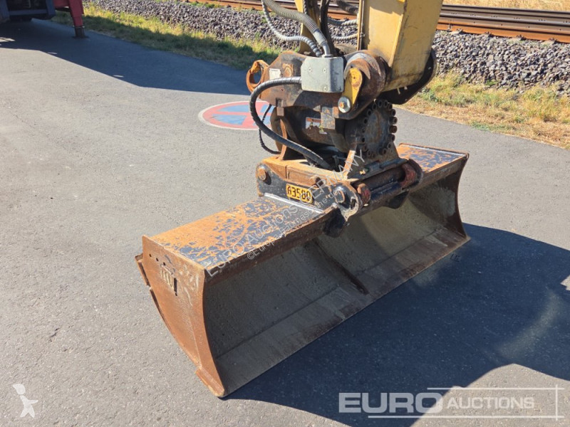 جرافة Caterpillar F