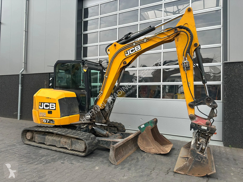 Rýpadlo JCB 67C-1
