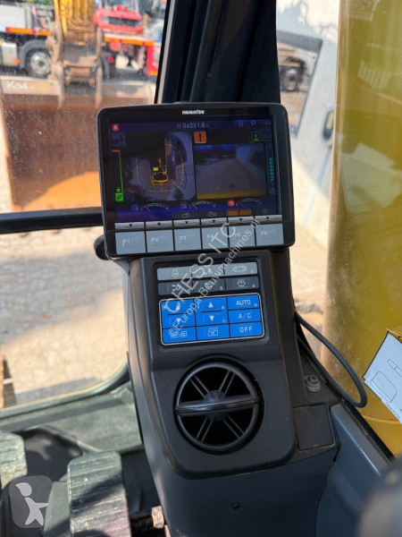 Rýpadlo Komatsu PC 210 LC-11 - PC 210 LC - PC 210