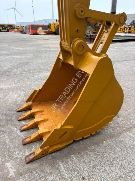Rýpadlo Caterpillar 321 (New / Non CE + EPA)