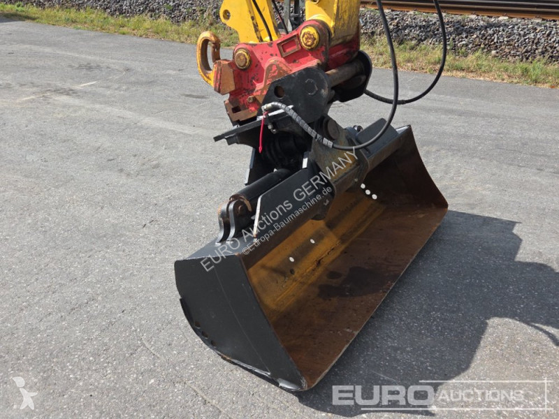 Багер Komatsu