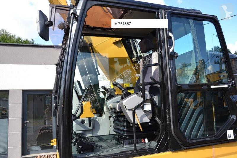 Excavator Caterpillar 325FL