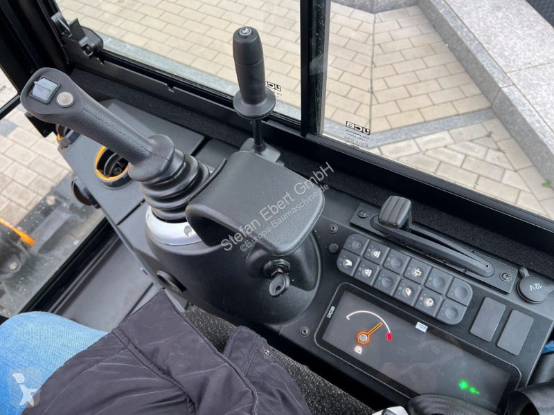 Escavatore JCB 19C-1 / 10h / 2025 /...