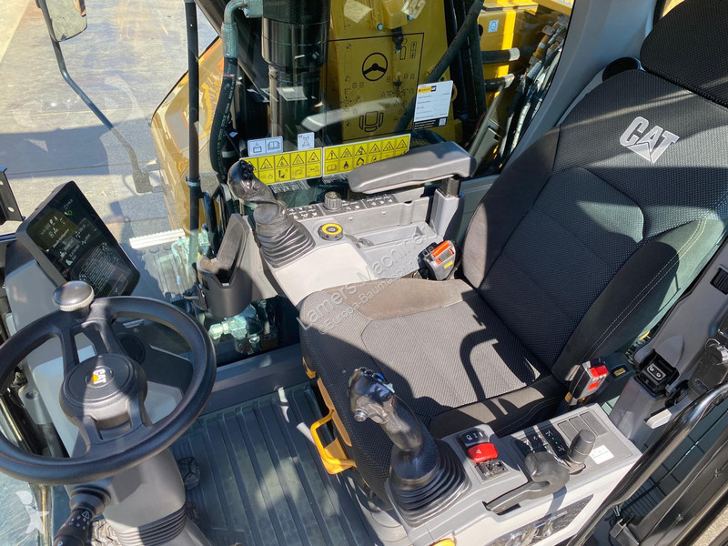 جرافة Caterpillar 07B next gen