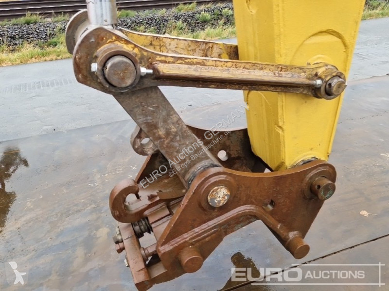 Excavator Caterpillar 330F
