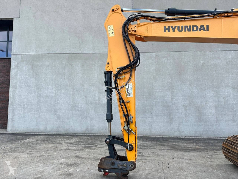 جرافة Hyundai HX130 LCR