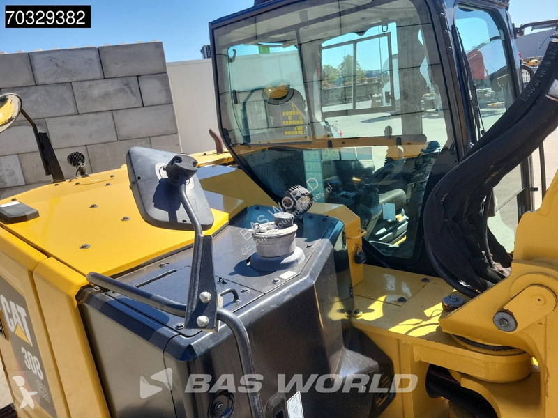 Lopatový nakládač Caterpillar CR