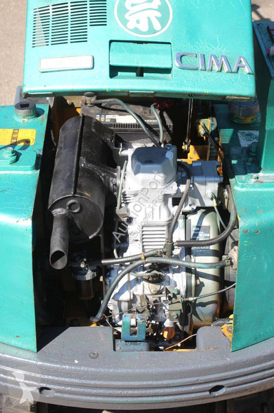 جرافة Komatsu