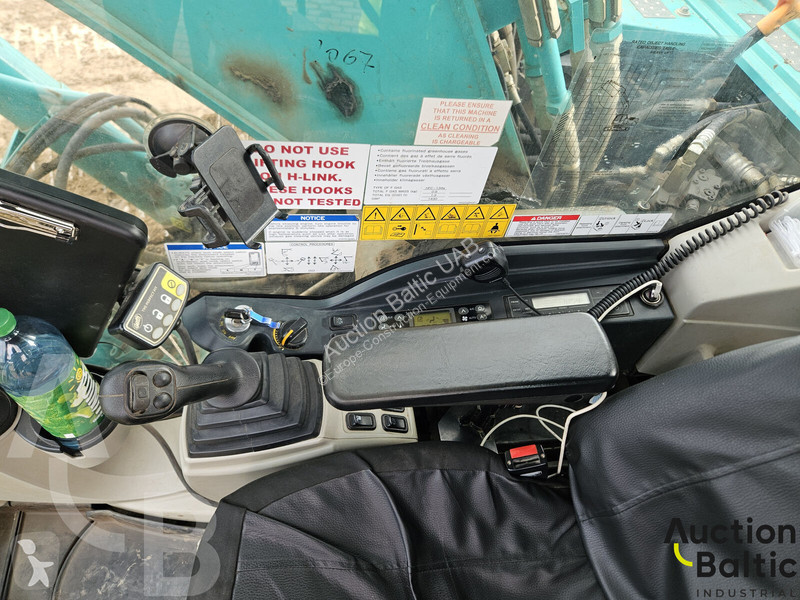 Excavator Kobelco LC10